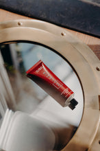 Load image into Gallery viewer, Malezia 10% Micronized Azelaic Acid Cream